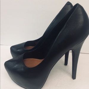 Steve Madden High Heel Pumps 10